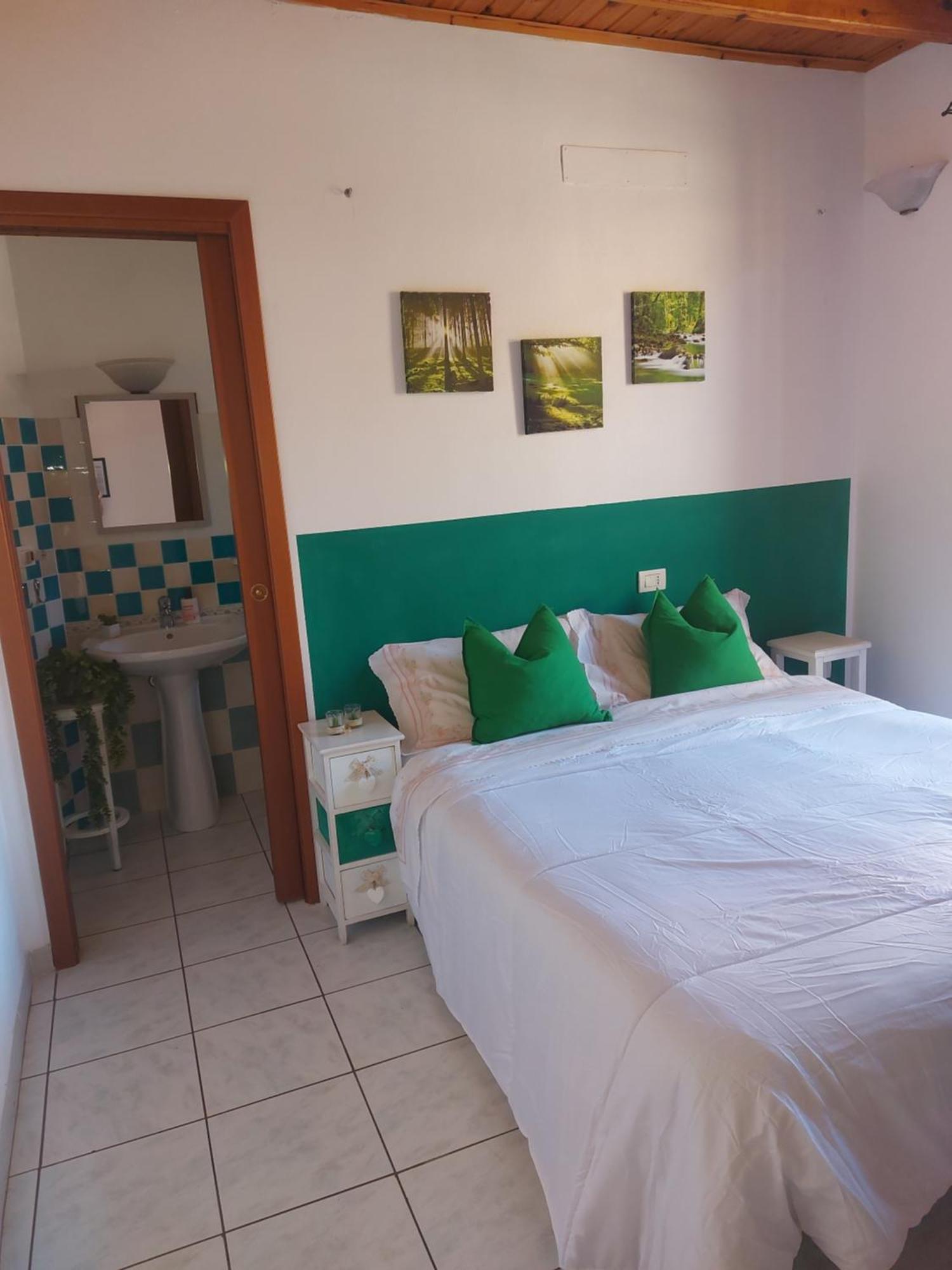 Bed And Breakfast Cala Luna Castelsardo Buitenkant foto